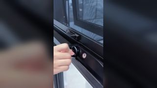 Окно с ручным управлением серии EDUN 80